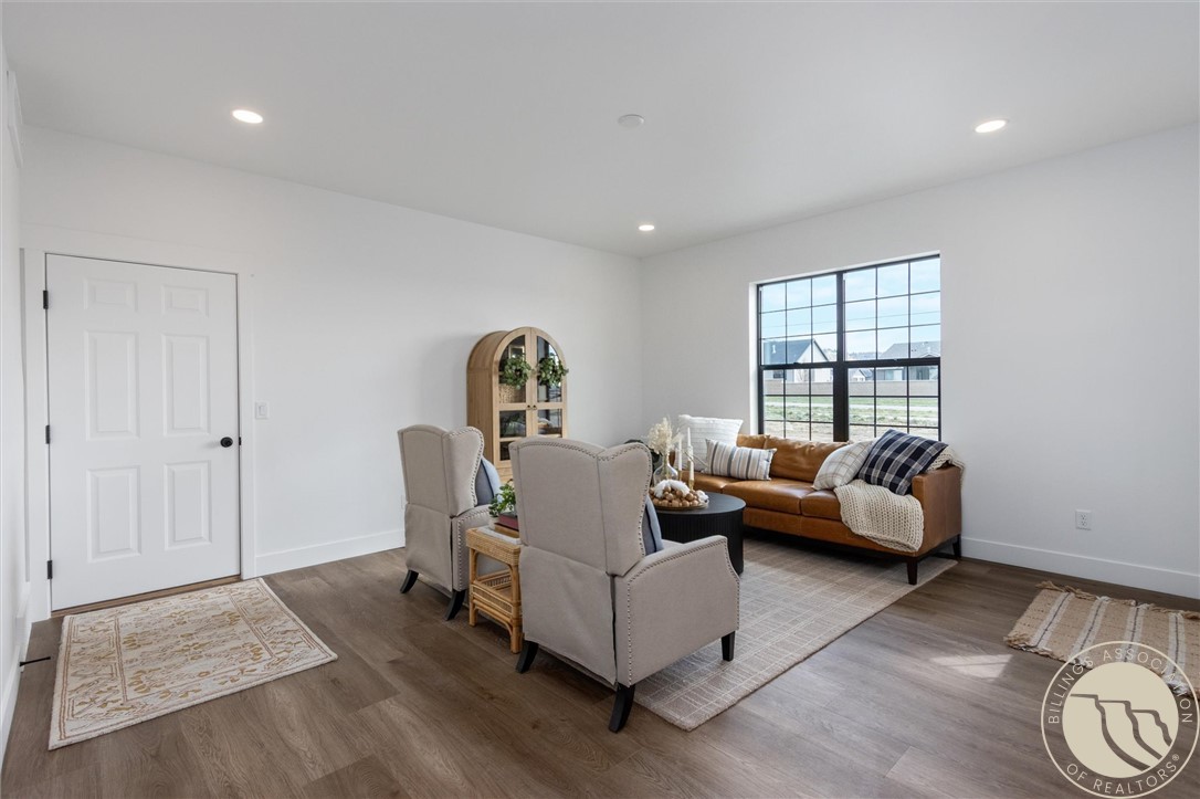 5409 Apple Rose, Unit 1 Lane