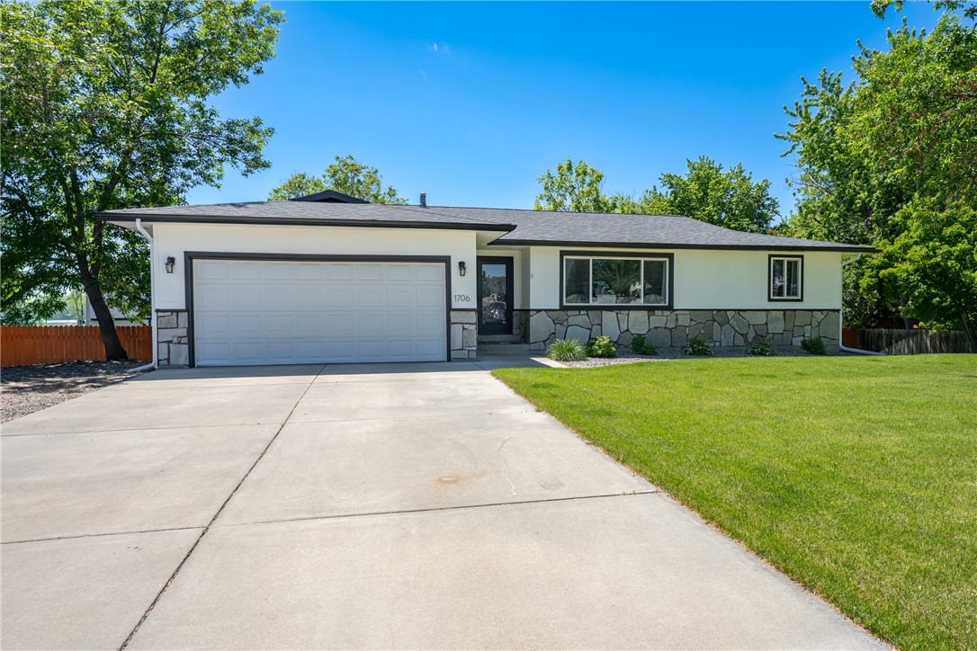 1706 Lake Hills Drive