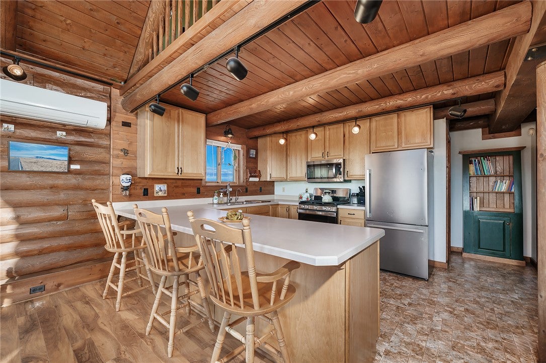143 Owl Canyon Road