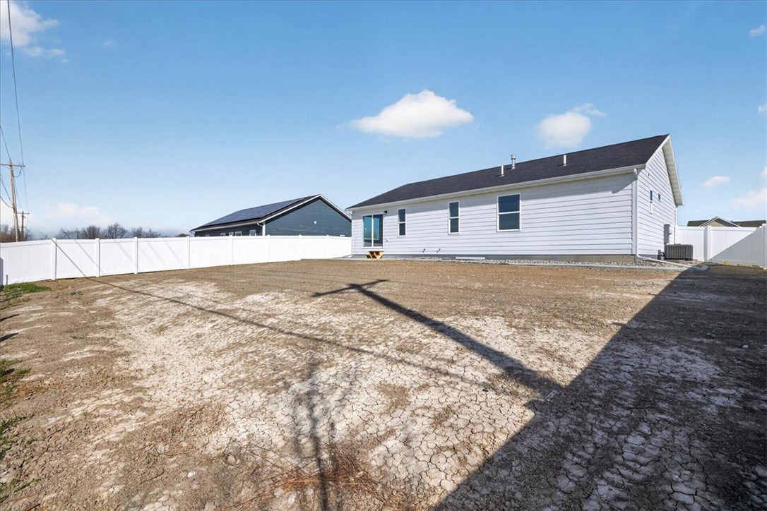 1526 West Maryland Lane