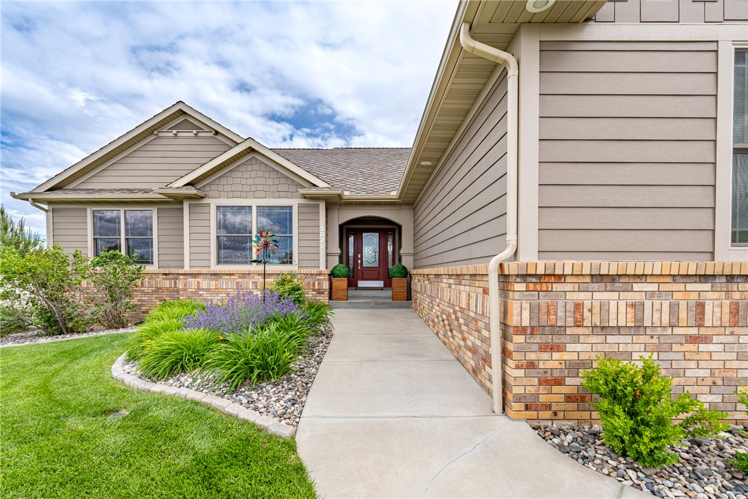 2071 Greenbriar Road