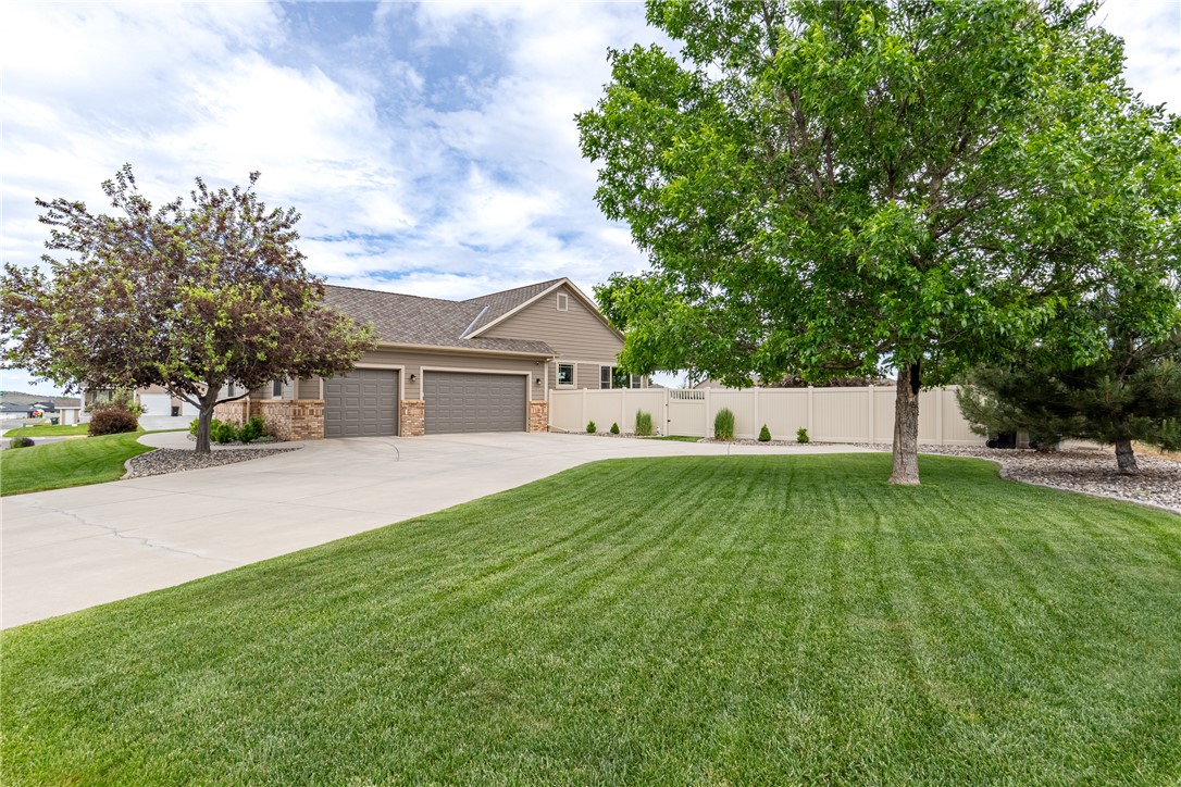 2071 Greenbriar Road