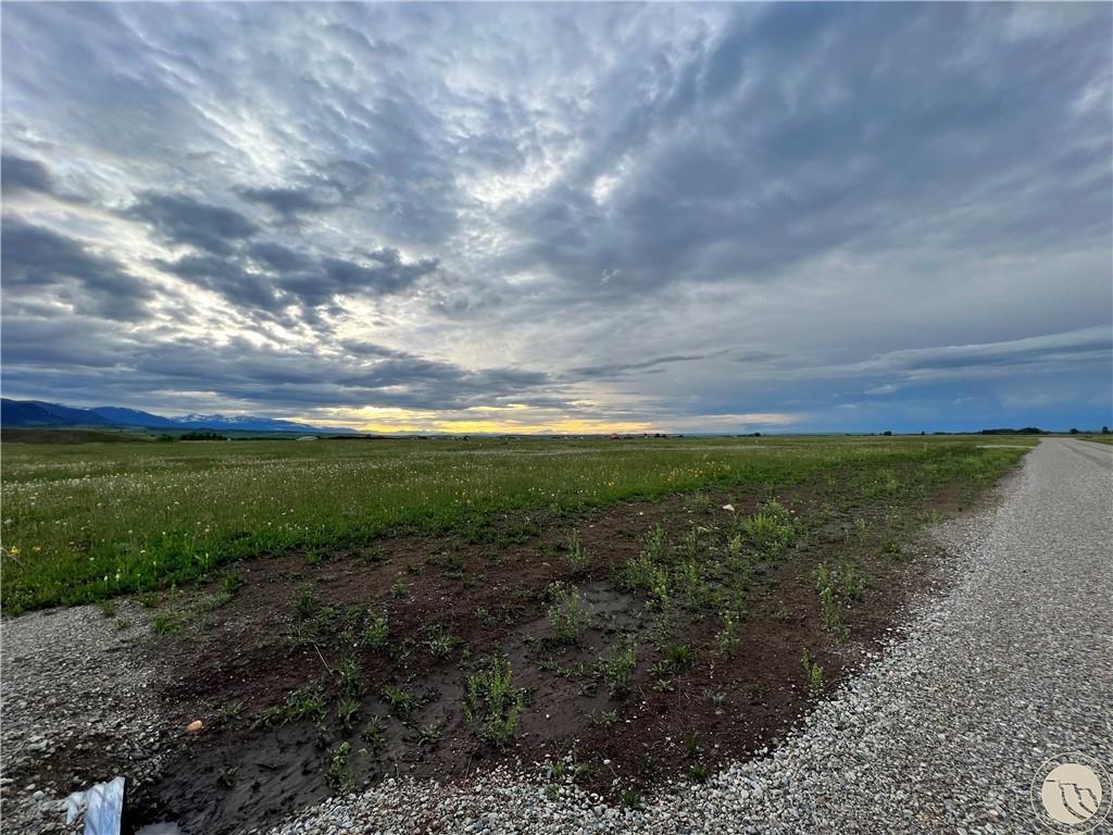 Lot 2 W Weaver Lane