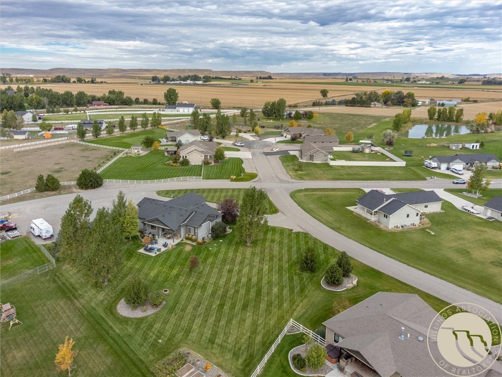 2604 Willow Wood Trail