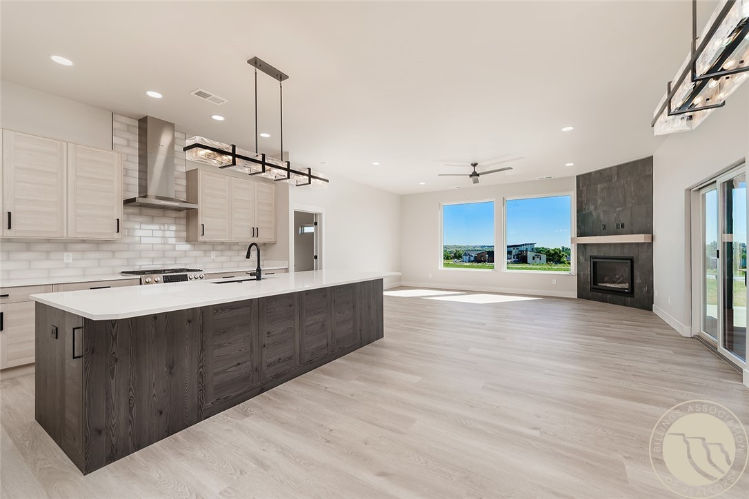 2043 Cypress Point