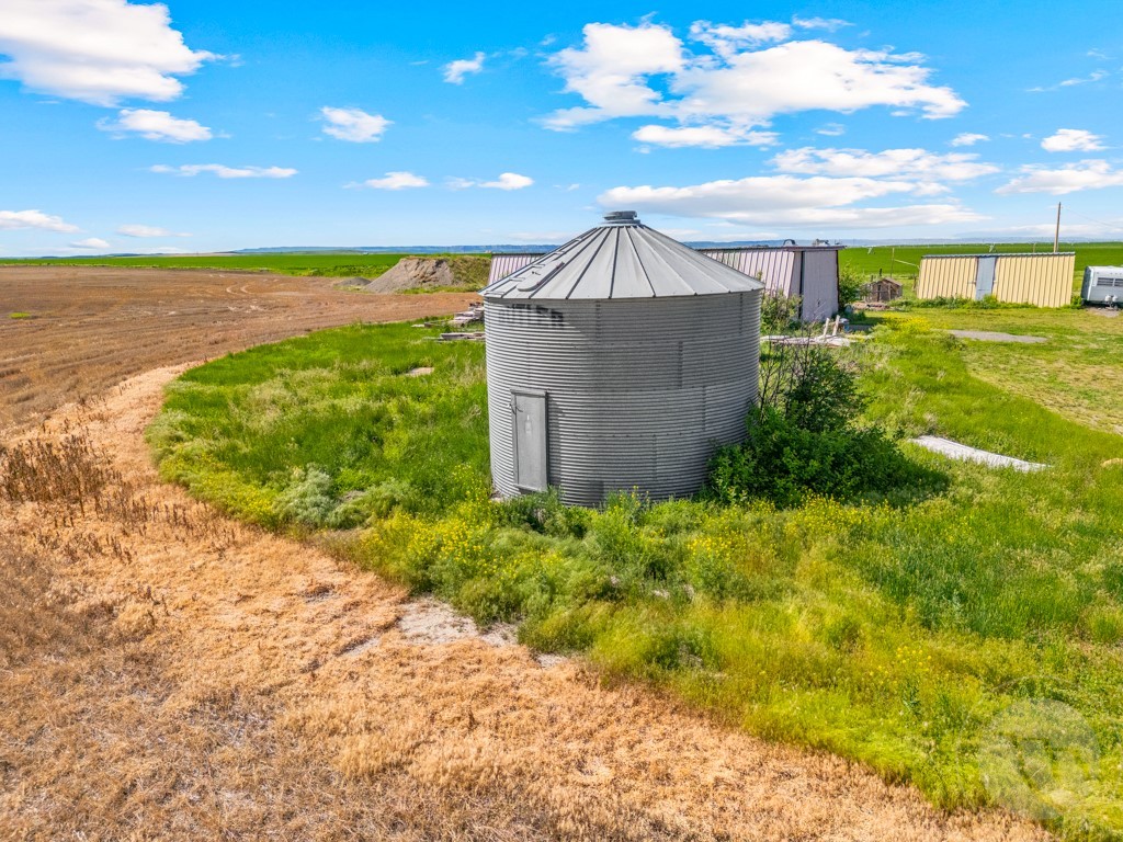 Hardin, Montana 59034, United States, 4 Bedrooms Bedrooms, ,2 BathroomsBathrooms,Residential,Active,142692