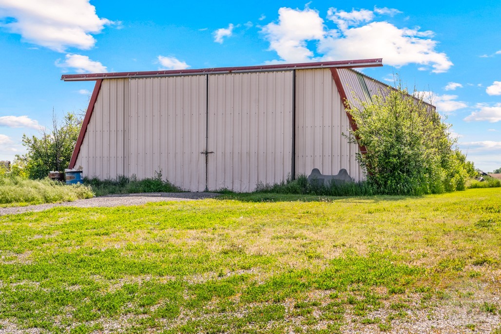 Hardin, Montana 59034, United States, 4 Bedrooms Bedrooms, ,2 BathroomsBathrooms,Residential,Active,142692