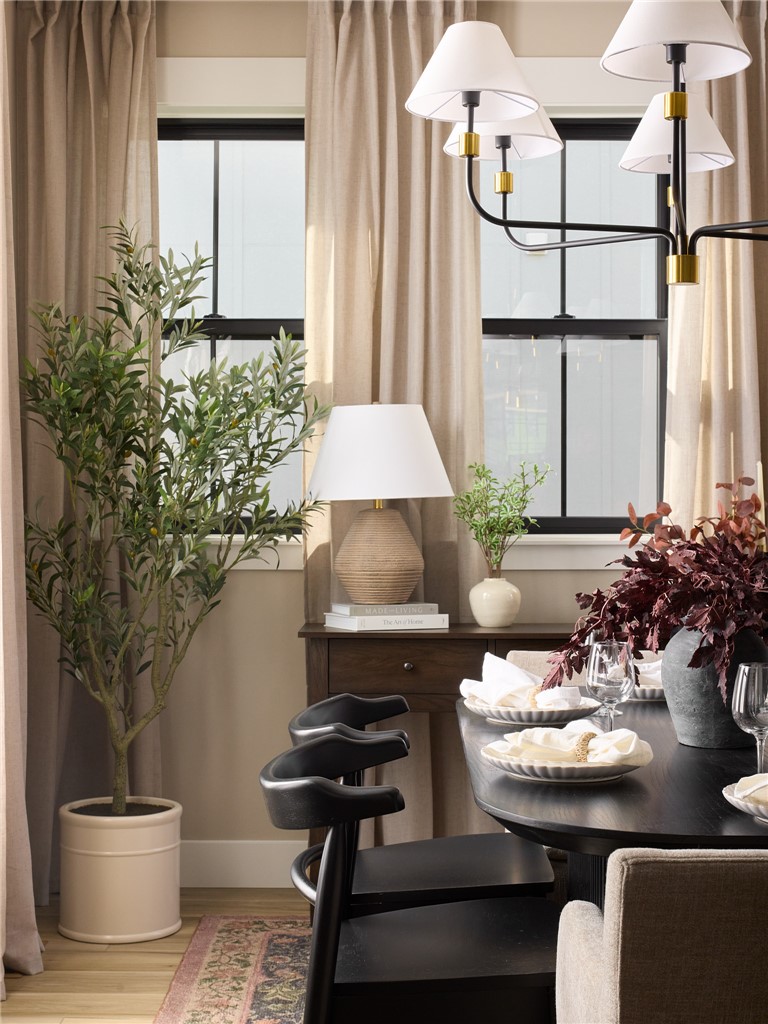 1855 Annafeld Parkway W