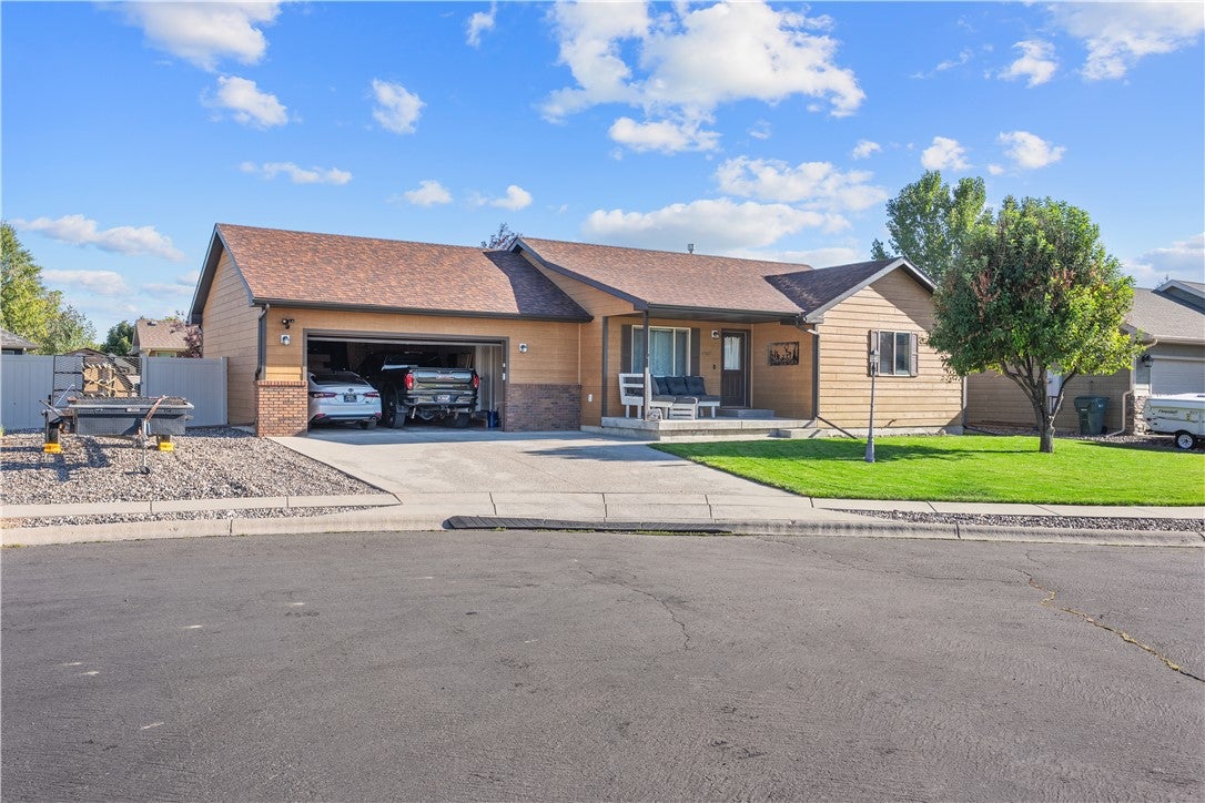 1507 Glacier Peak Circle