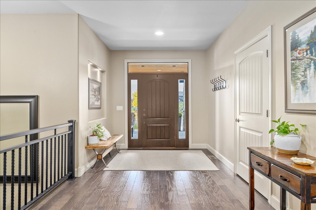 5245 Burlington Avenue