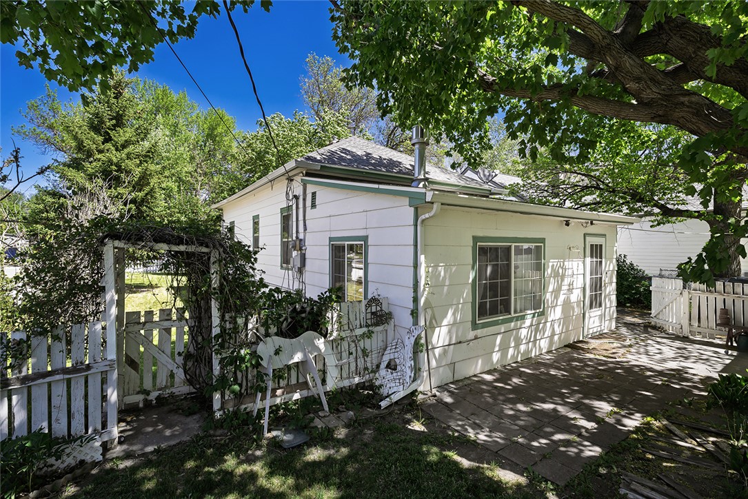 728 Clark Avenue