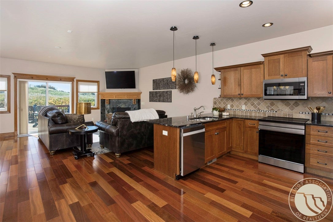 3131 Iron Horse Trail 4