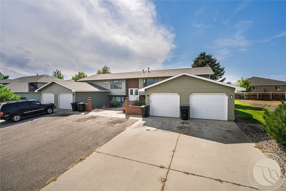 2032 Clubhouse Way