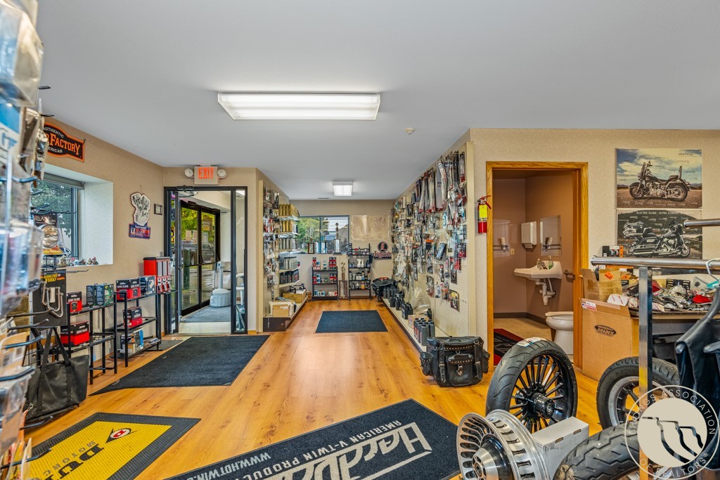 2697 Enterprise Avenue