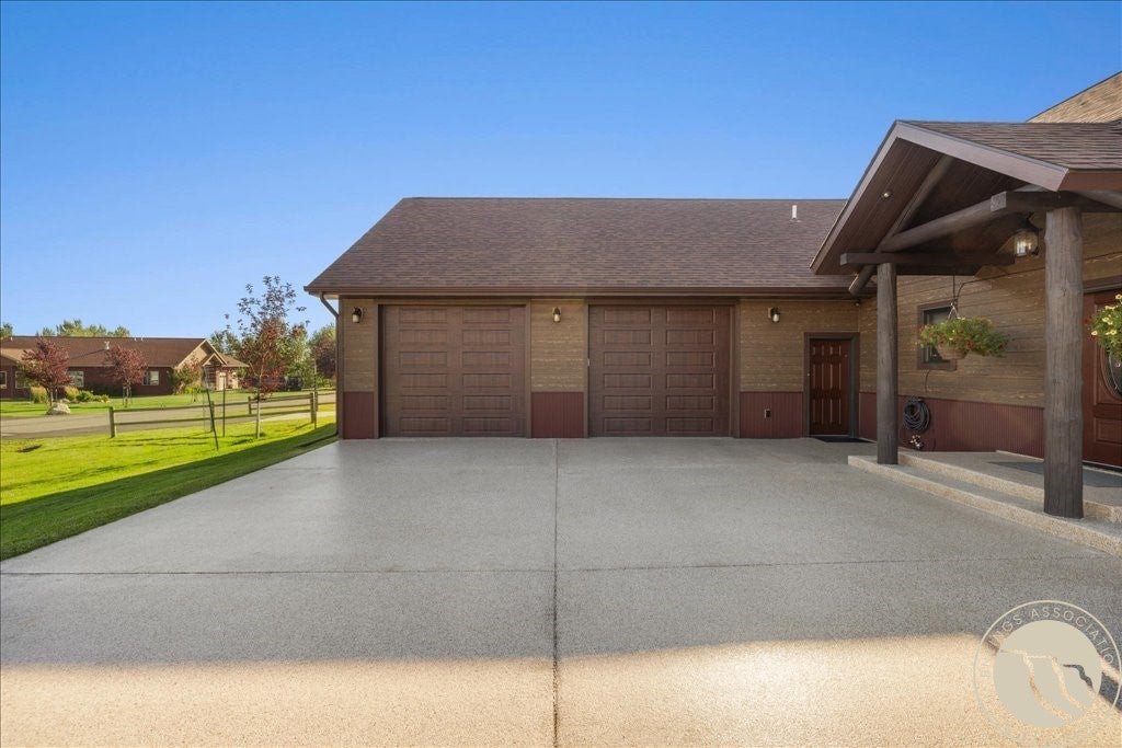 1 Meadowlark Drive