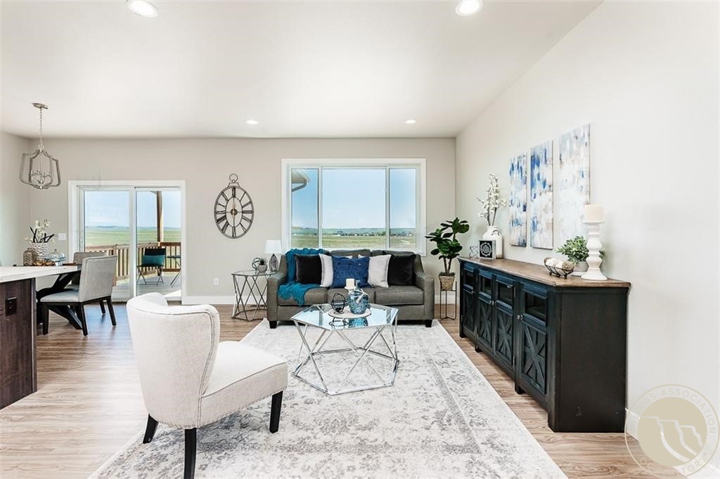 577 Chino Circle