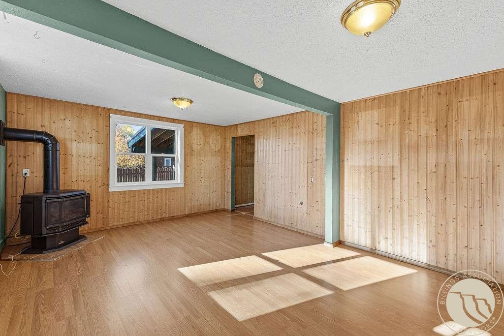 8 N Davidson Avenue