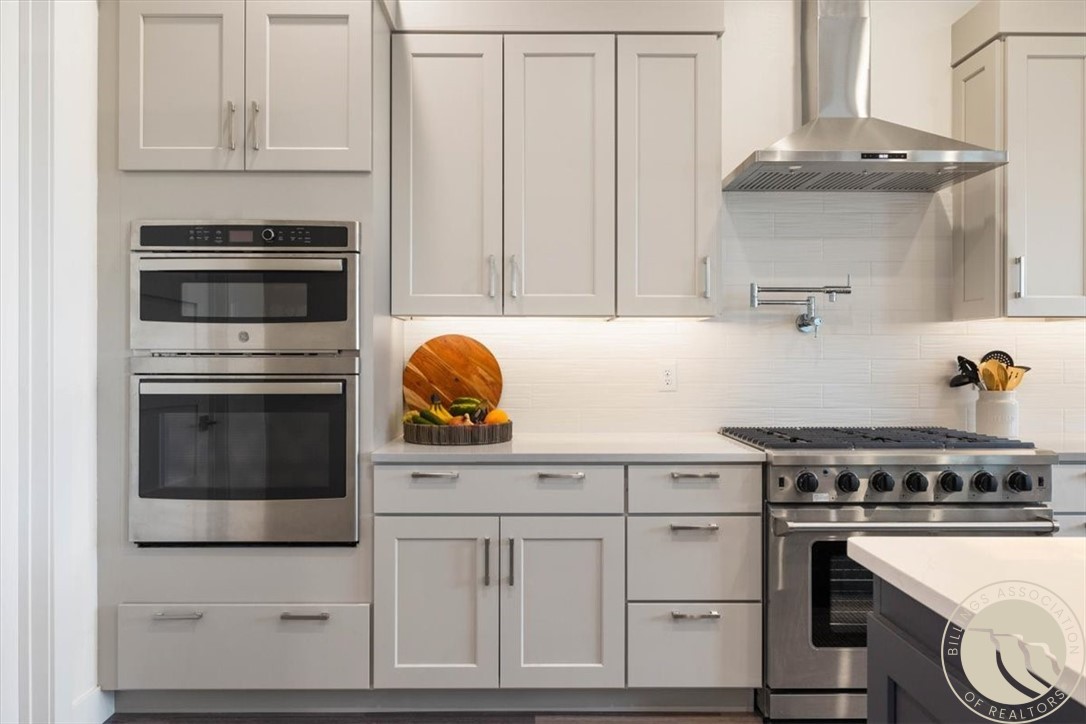 6113 Creek Crossing Road