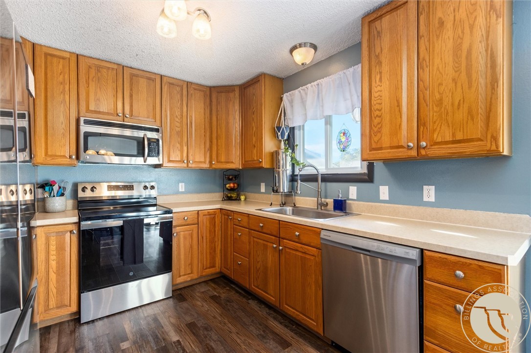 2905 Lynwood Circle