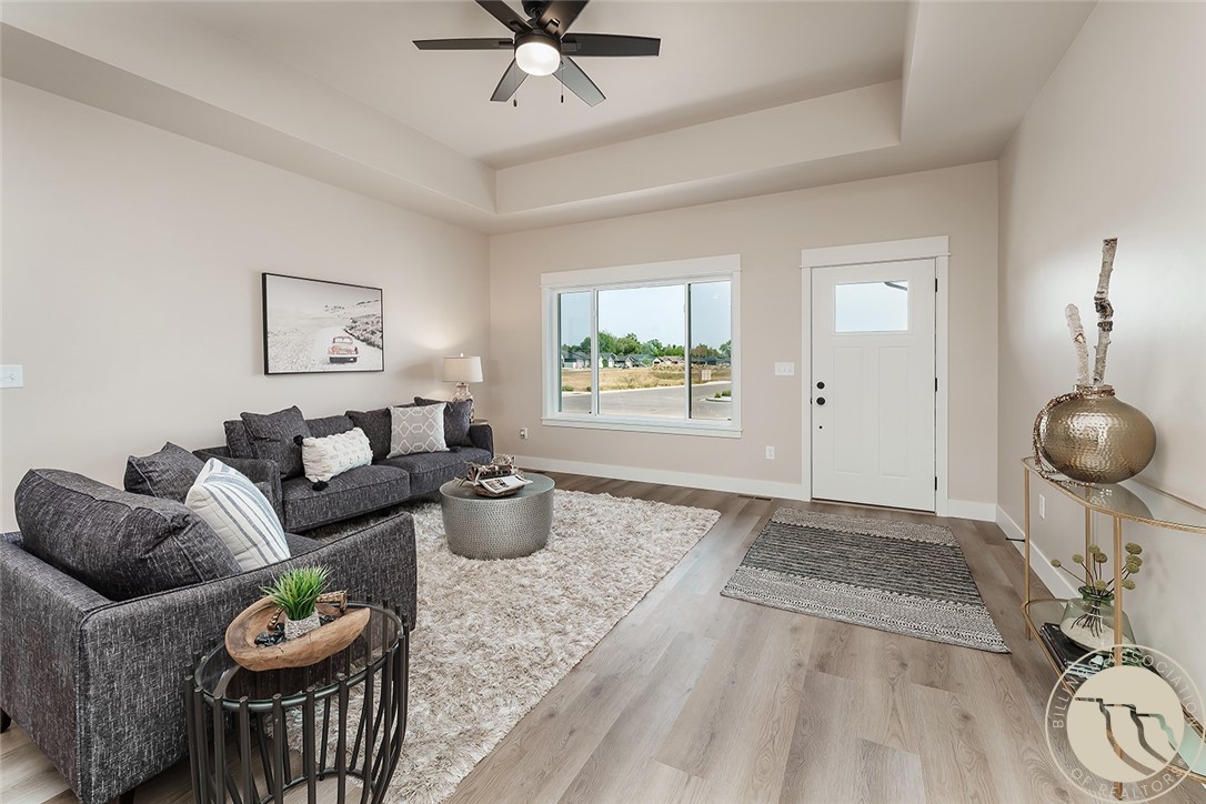 1327 Tania Circle
