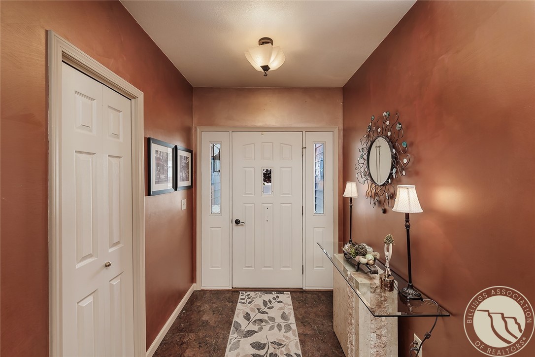 2825 Racquet Dr 7