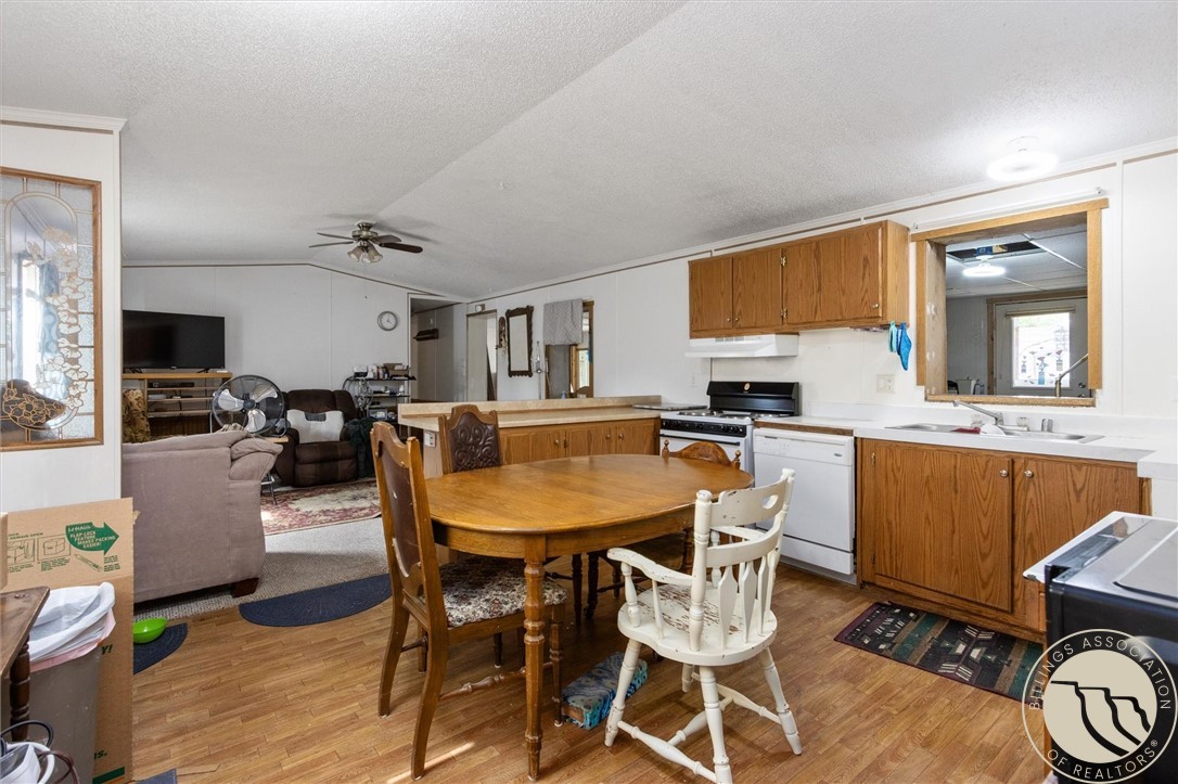 118 1st Avenue SW