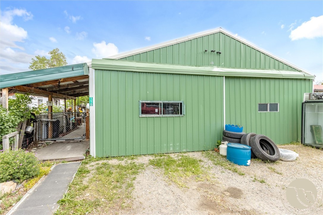 118 1st Avenue SW
