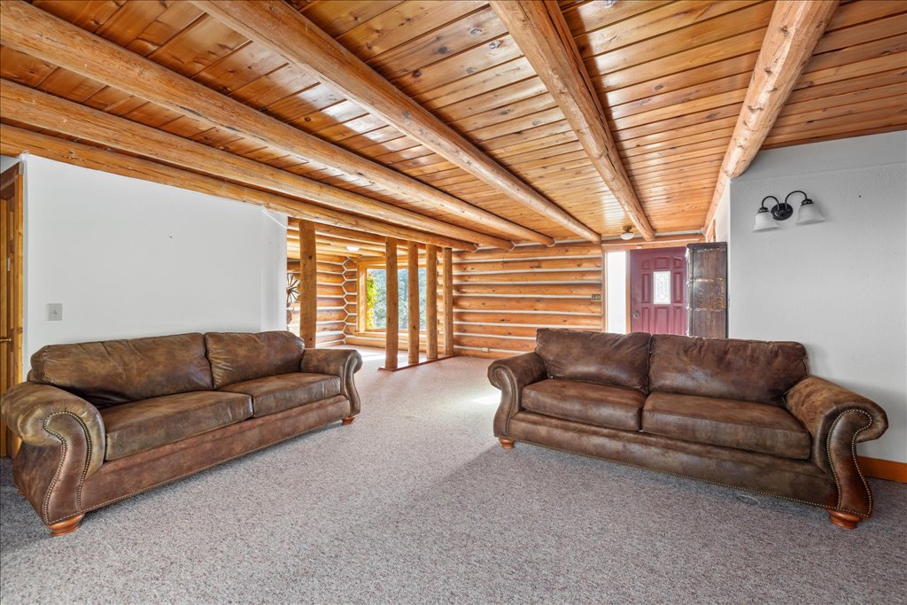 245 Johnny's Coal Road