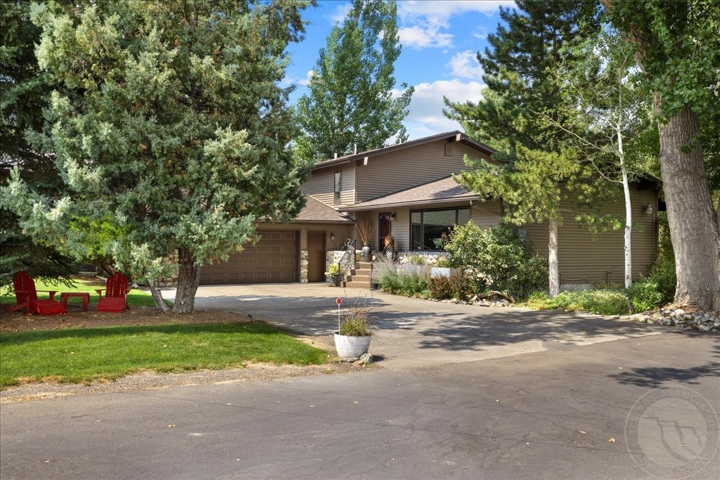 5741 Lazy Lane