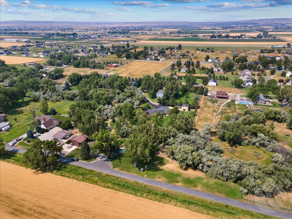 5741 Lazy Lane