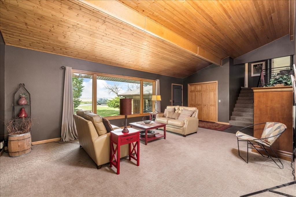 5741 Lazy Lane