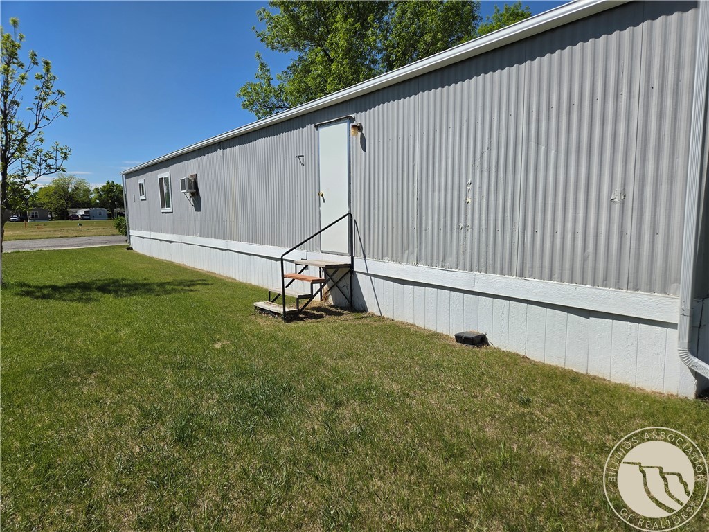 63 W Meadow Drive