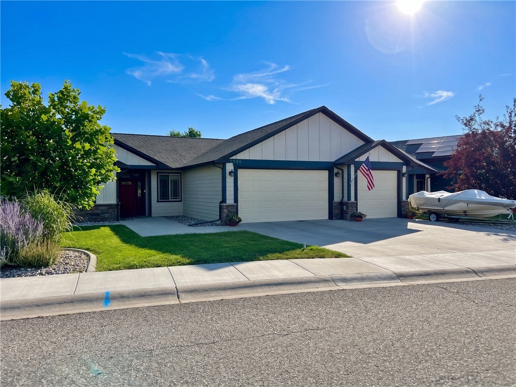 2606 Meadow Creek