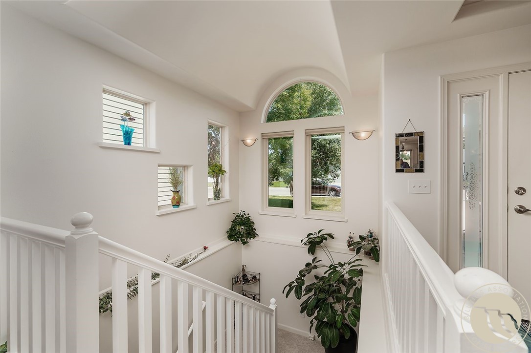 14 W Antelope Trail