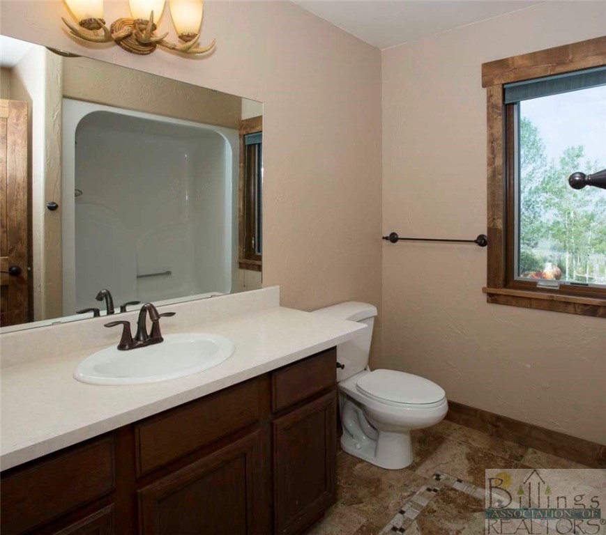 Billings, Montana 59101, United States, 5 Bedrooms Bedrooms, ,4 BathroomsBathrooms,Residential,Active,72131