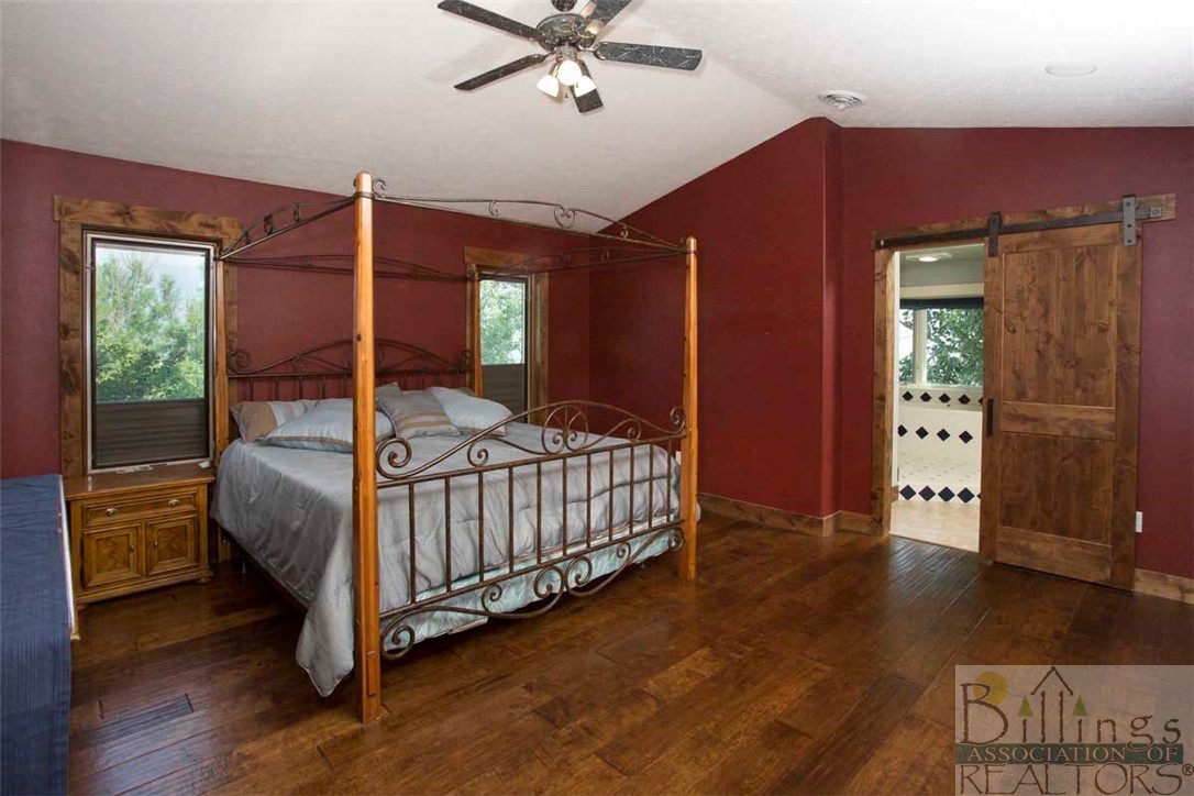 Billings, Montana 59101, United States, 5 Bedrooms Bedrooms, ,4 BathroomsBathrooms,Residential,Active,72131