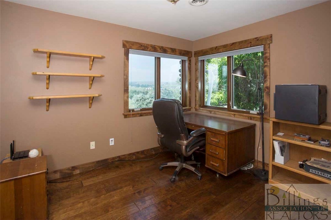 Billings, Montana 59101, United States, 5 Bedrooms Bedrooms, ,4 BathroomsBathrooms,Residential,Active,72131