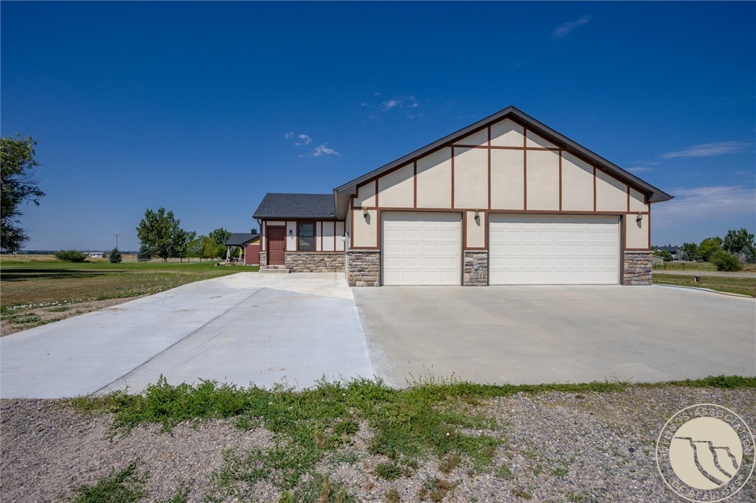 2758 Doss Lane