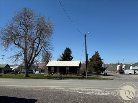 18 Busha Street Big Timber MT 59011