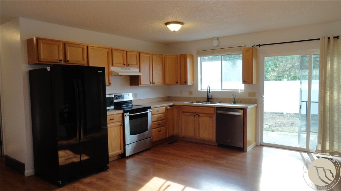 1332-1334 Hawthorne Ln
