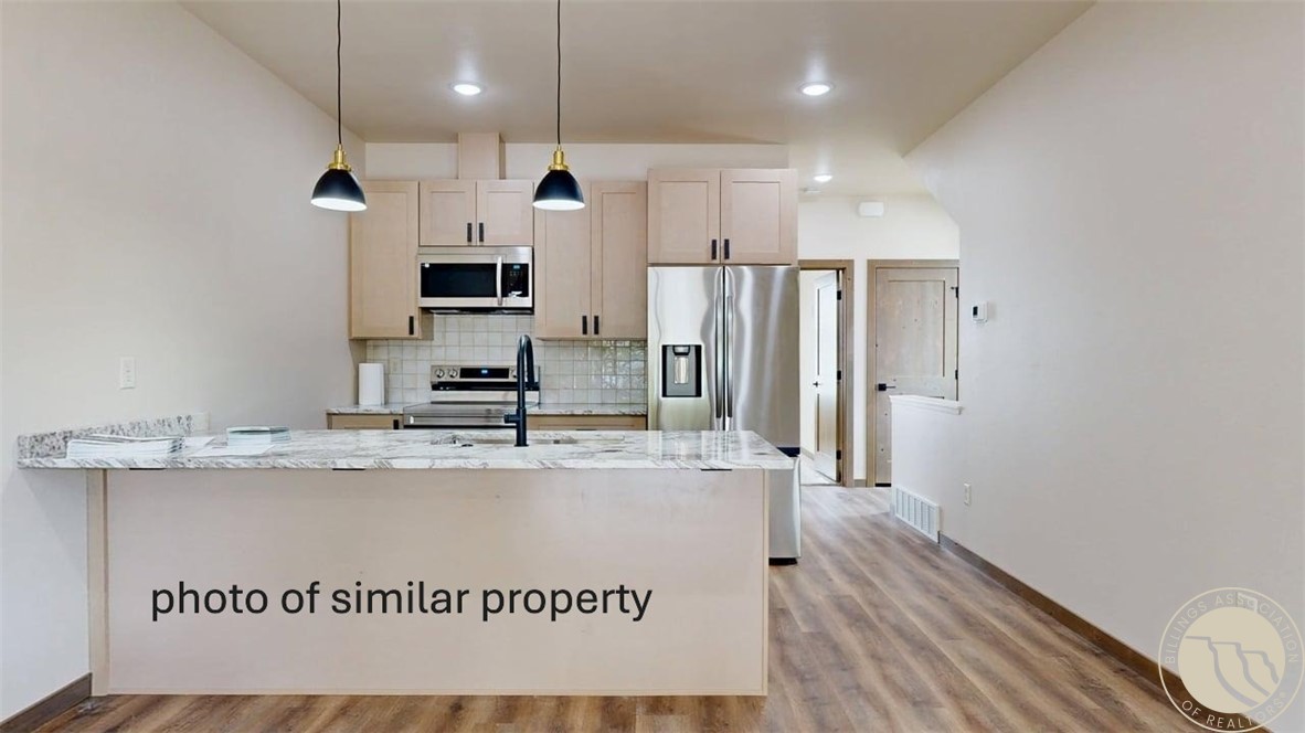 2A Timberline Townhomes 1125 Adams Ave S.