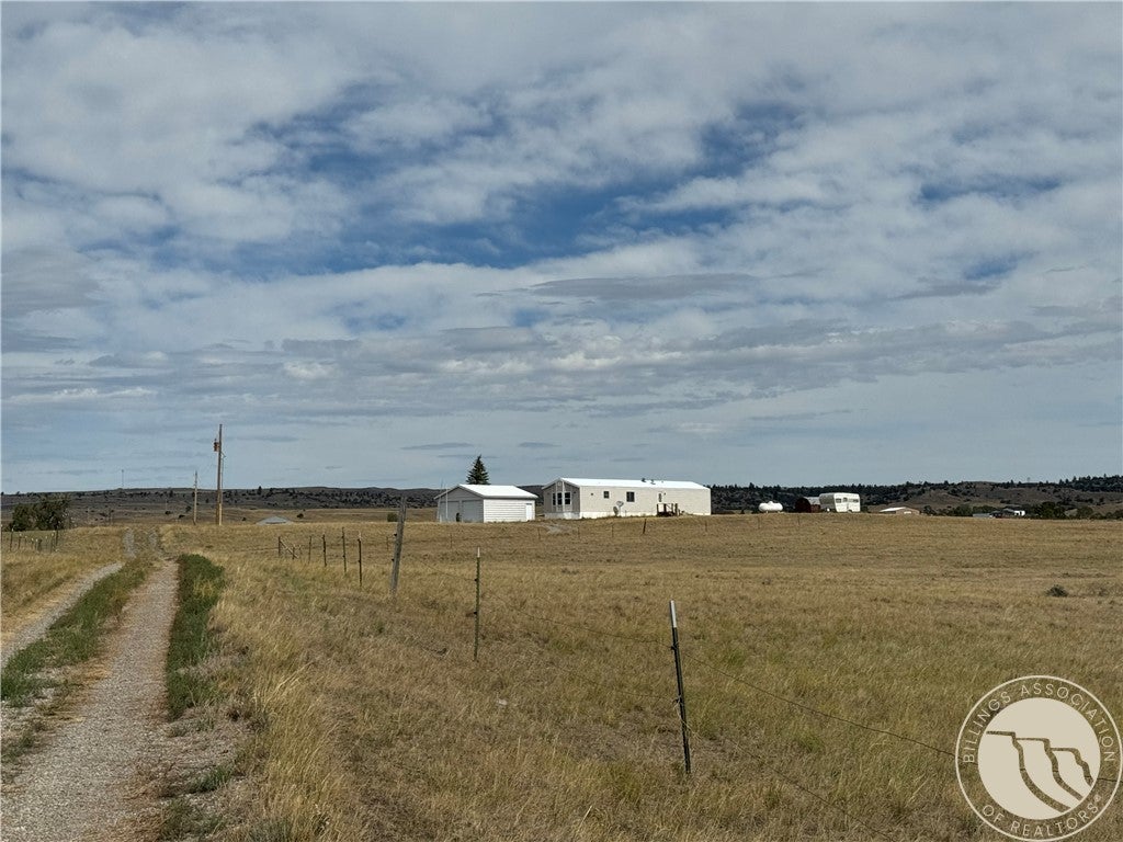 98 Spannring Rd.