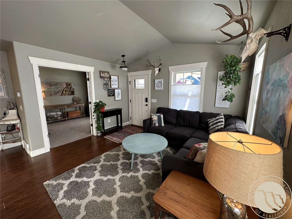 5343 Golden Hollow Road