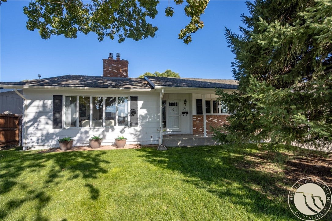 35 Lexington Drive