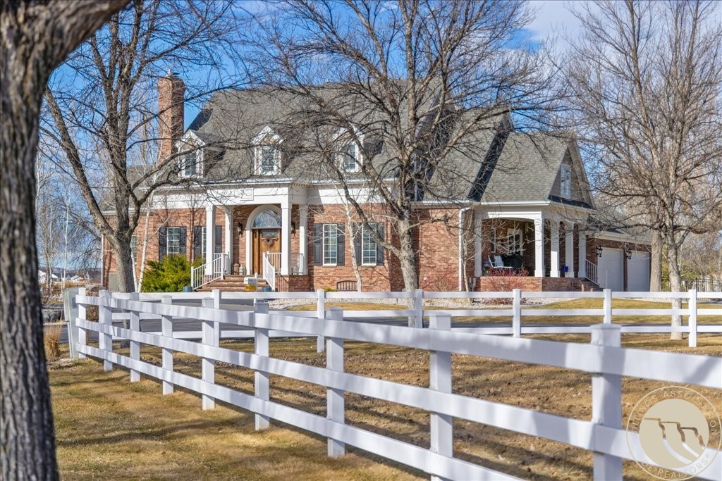 5755 Canterbury Trail