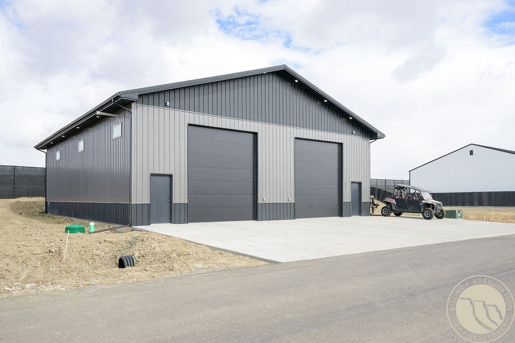 6943 Airstream Avenue