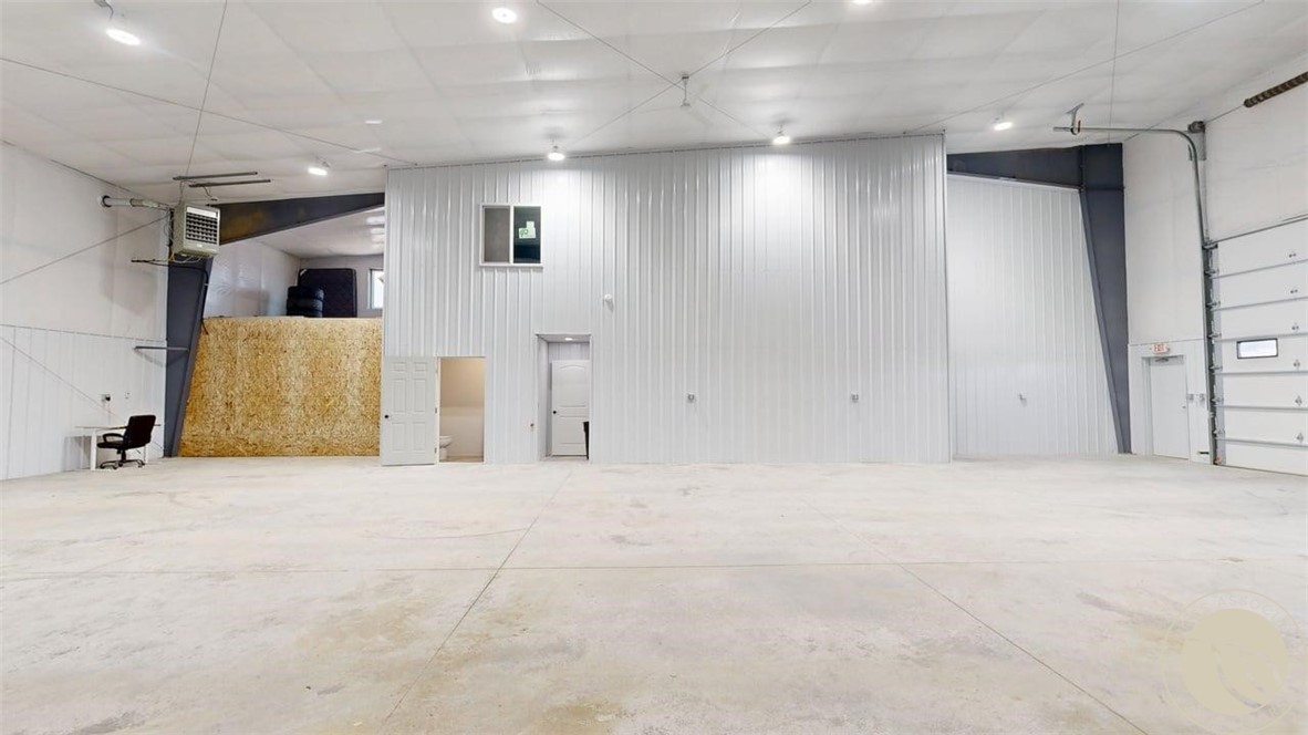 3734 Cresent Lake Rd #4