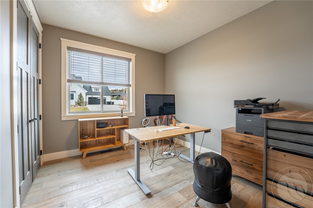 Billings, Montana 59106, United States, 6 Bedrooms Bedrooms, ,4 BathroomsBathrooms,Residential,Active,96570