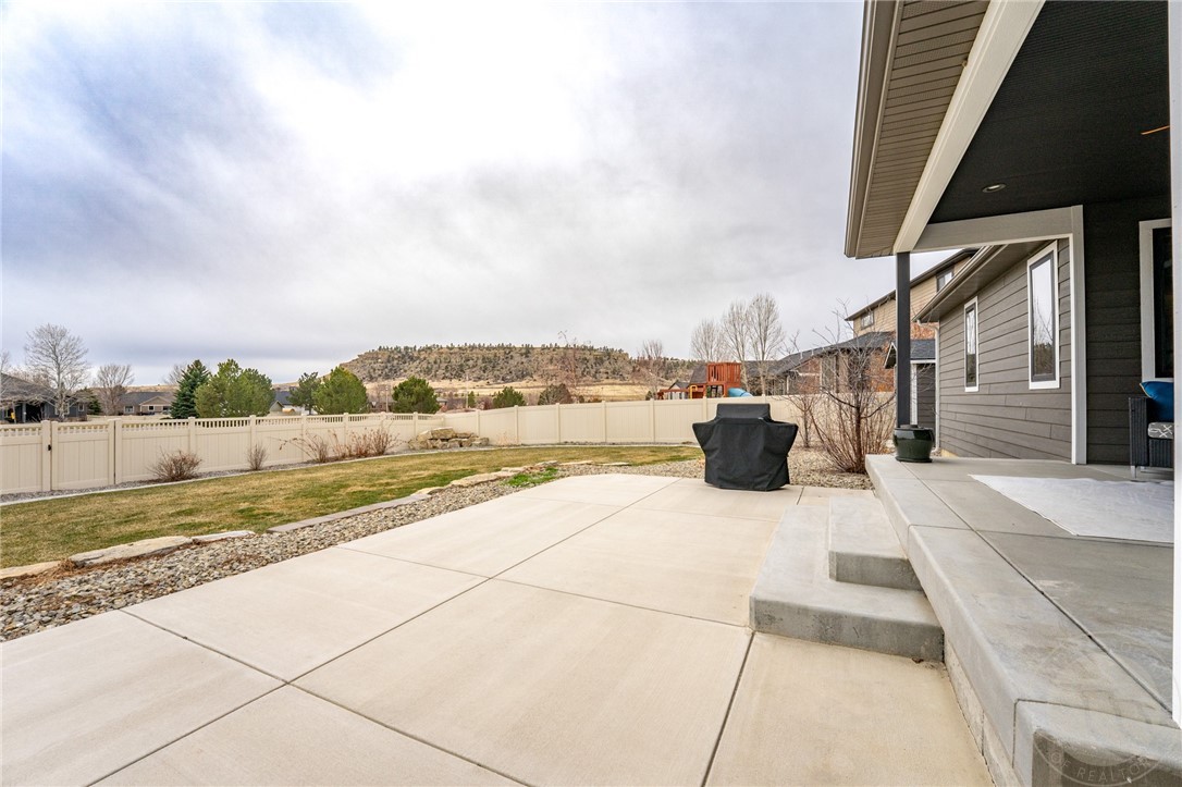 Billings, Montana 59106, United States, 6 Bedrooms Bedrooms, ,4 BathroomsBathrooms,Residential,Active,96570