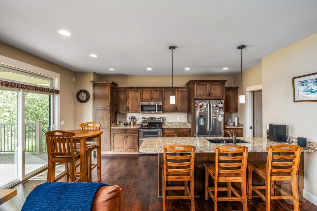 Billings, Montana 59106, United States, 5 Bedrooms Bedrooms, ,3 BathroomsBathrooms,Residential,Active,141447